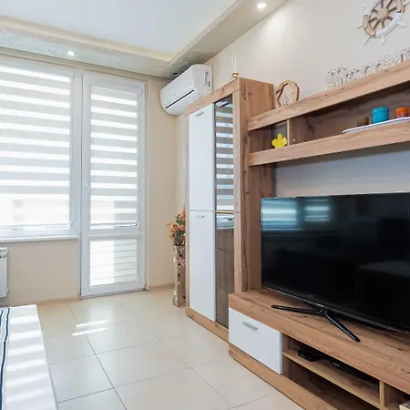 Lazur Delight Apartament Burgas City