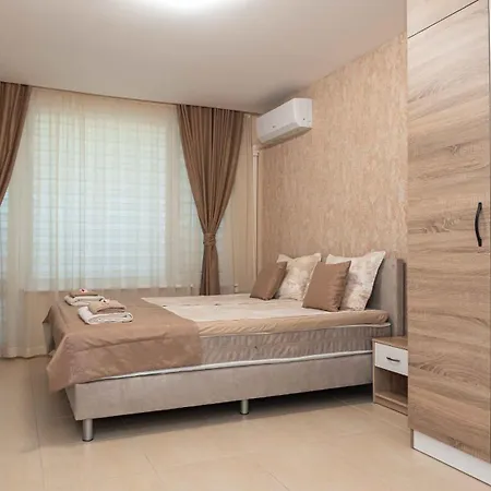 Lazur Delight Apartament Burgas City